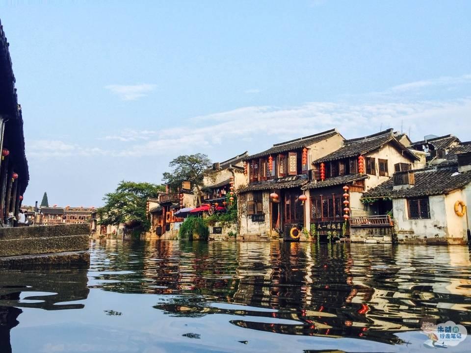 年味渐浓 观山湖区万余盏灯笼迎新春